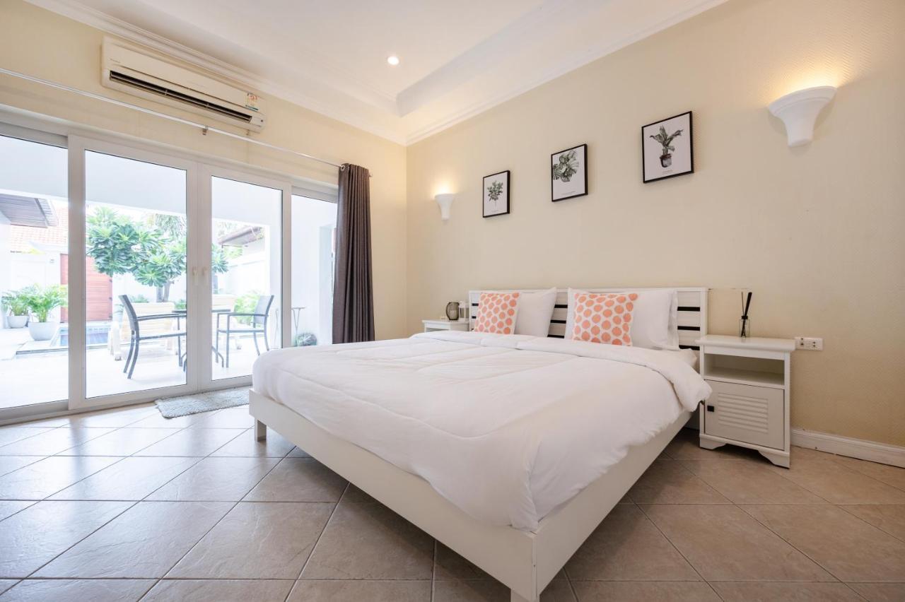 Majestic Residence Pool Villas 2 Bedrooms Private Beach Паттая Екстер'єр фото